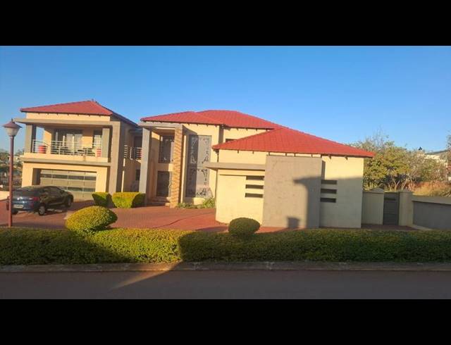 5 BEDROOM HOUSE FOR SALE IN AMANDASIG